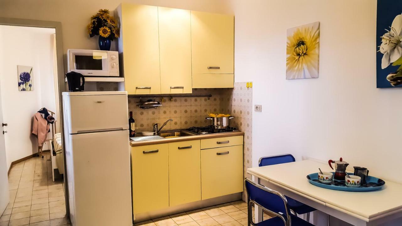 Condominio Moschettieri Bibione Eksteriør bilde