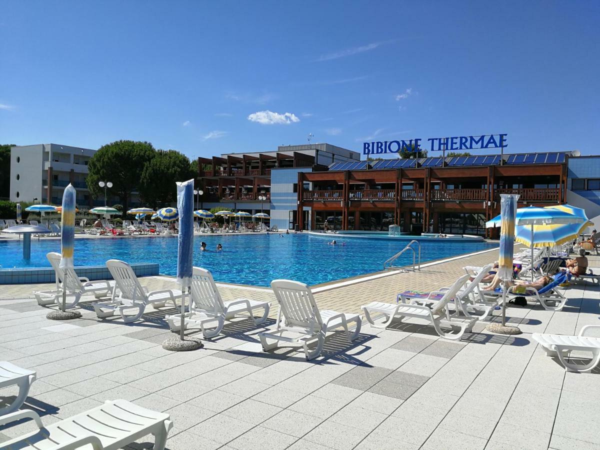 Condominio Moschettieri Bibione Eksteriør bilde